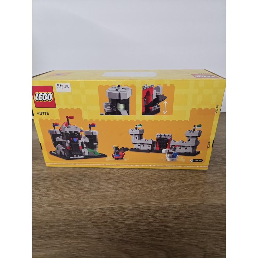 LEGO 40775 Mini Knight's Castle Set NEW November 2025 VIP Insiders GWP - Picture 4 of 7